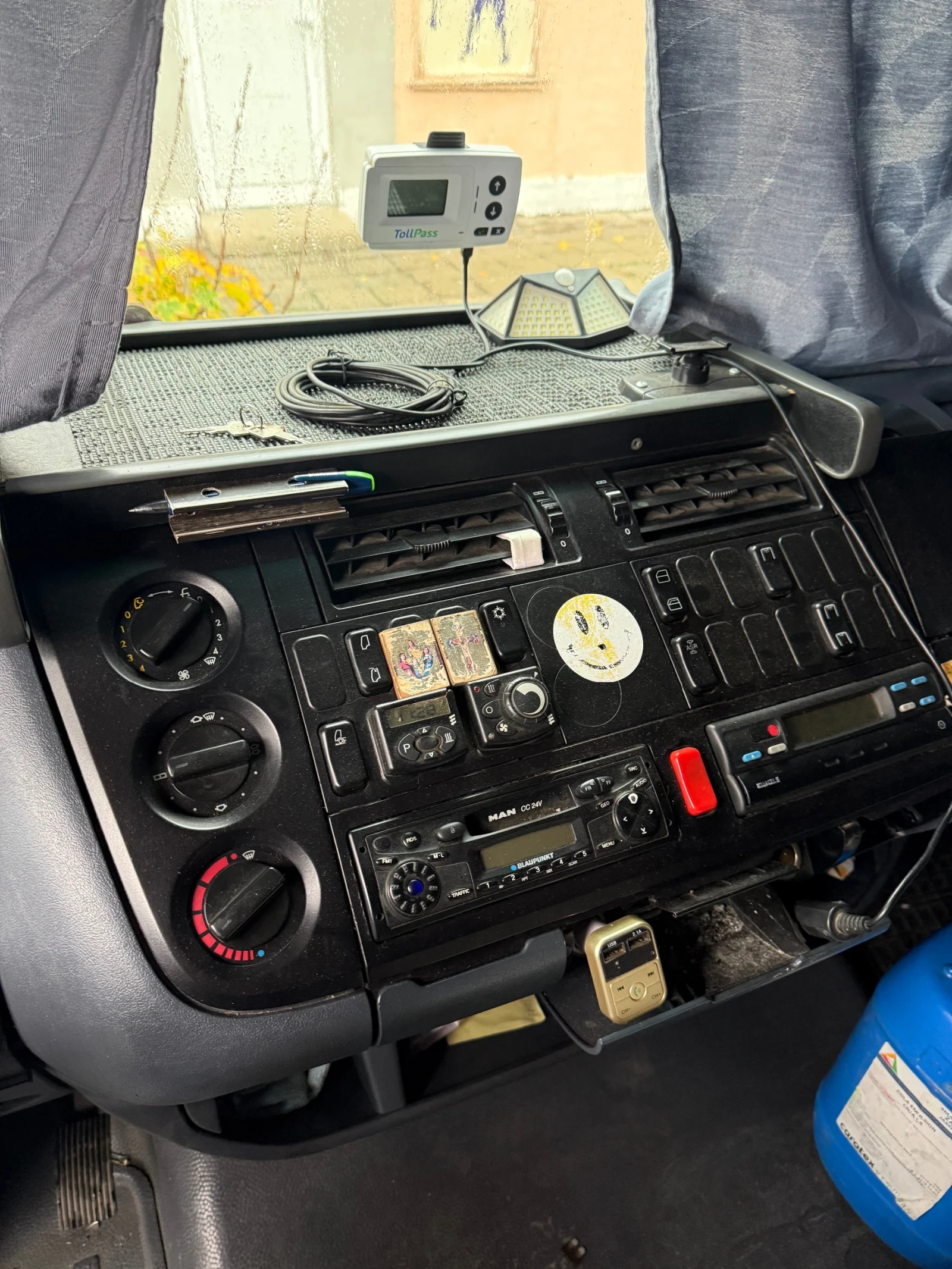 Mercedes-Benz Atego 818 бордови , снимка 6 - Камиони - 53755653