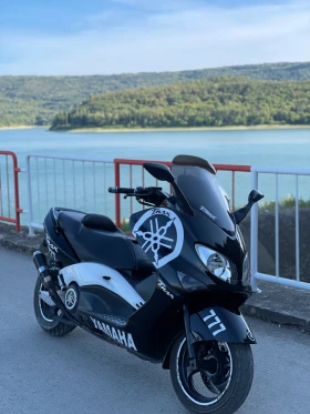     Yamaha T-max