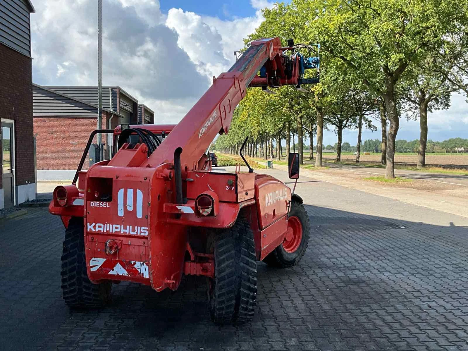 Телескопичен товарач Manitou, снимка 3 - Селскостопанска техника - 56230542