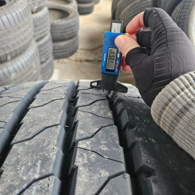 Гуми, снимка 8