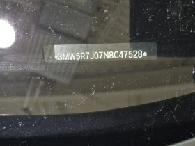BMW 330, снимка 16
