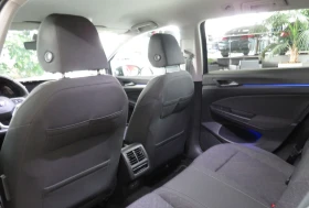 VW Golf VIII/116HP/VARIANT/LIFE/VITUAL/NAVI/LED/CAM/393v - 35499 лв. - 47619707 | Car24.bg