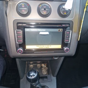 VW Touran 2, 0i безин/метан Швейцария, снимка 6