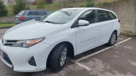 Toyota Auris 1.4d4d, снимка 3