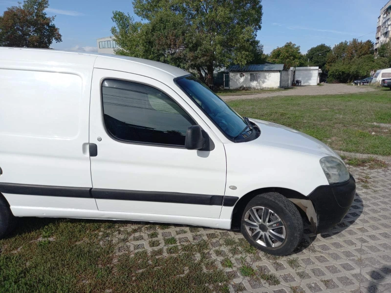 Peugeot Partner, снимка 2 - Автомобили и джипове - 47513575