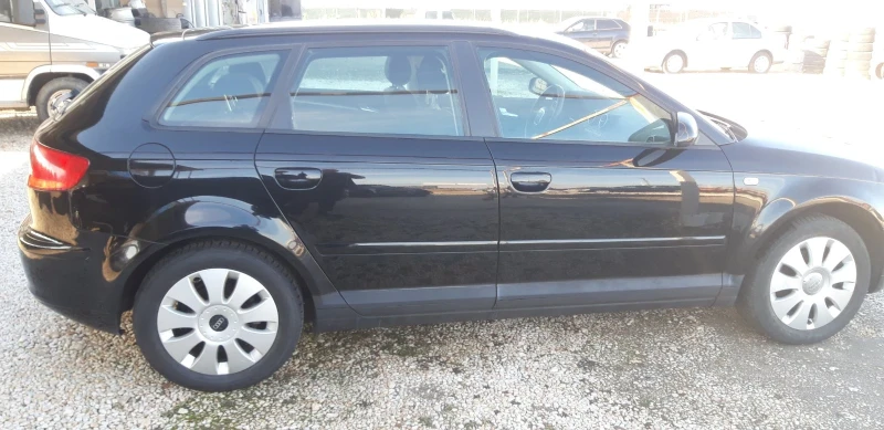 Audi A3 1, 9 TDI Sportback, снимка 8 - Автомобили и джипове - 48268125