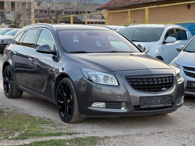 Opel Insignia 2.0Turbo 4x4 Automatic, снимка 3 - Автомобили и джипове - 49424399