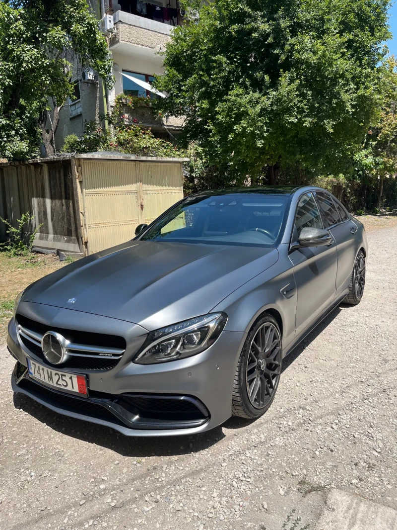 Mercedes-Benz C 63 AMG C 63 S, снимка 3 - Автомобили и джипове - 52286052