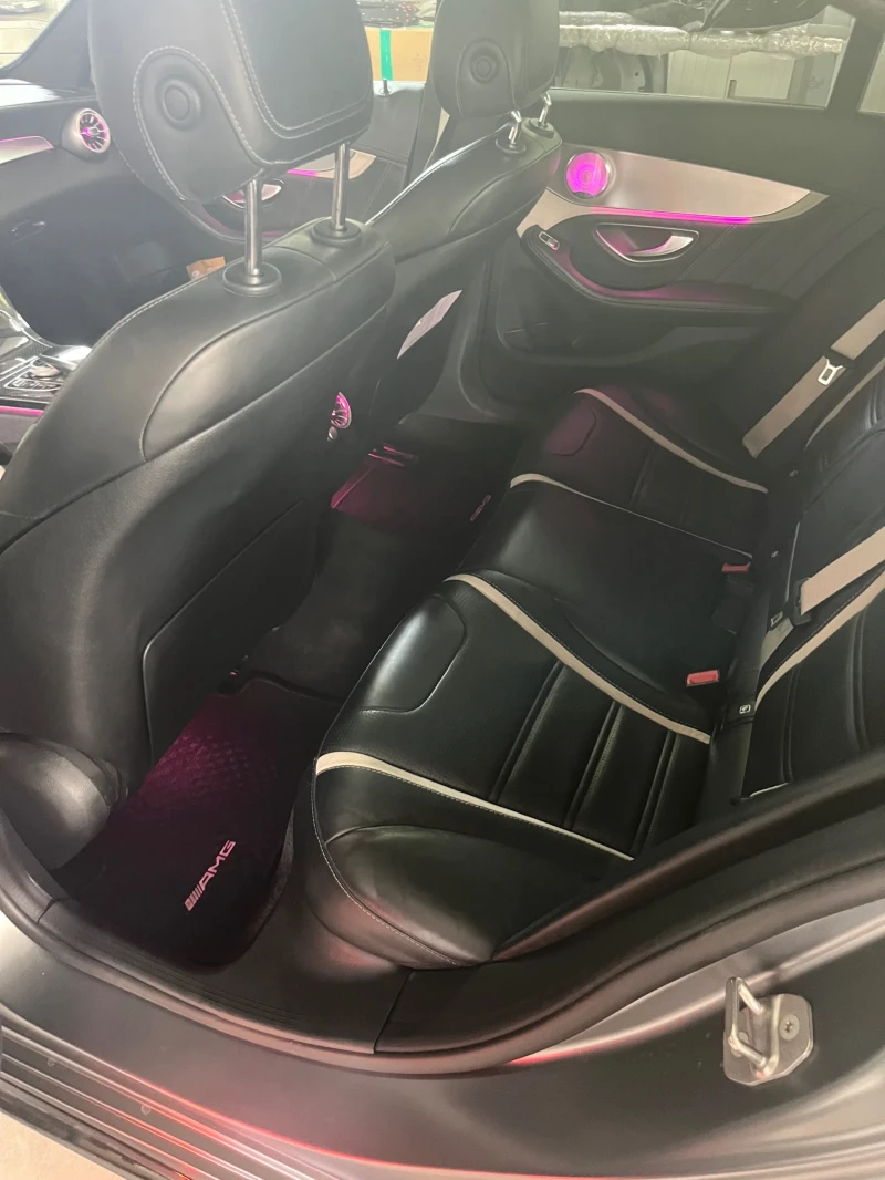 Mercedes-Benz C 63 AMG C 63 S, снимка 12 - Автомобили и джипове - 52286052