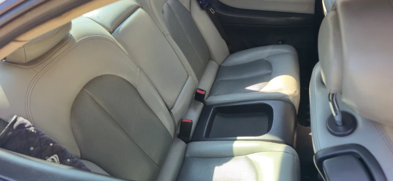 Mercedes-Benz CLK 270 CDI, снимка 9 - Автомобили и джипове - 52649093