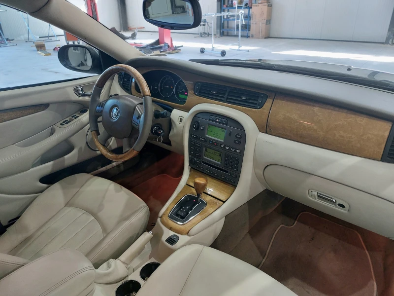 Jaguar X-type 3.0 AWD, снимка 8 - Автомобили и джипове - 51615418