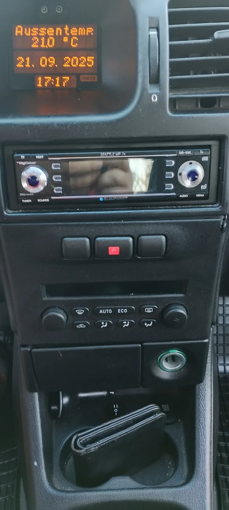 Opel Zafira 2, 0 DTI, снимка 7 - Автомобили и джипове - 52736236