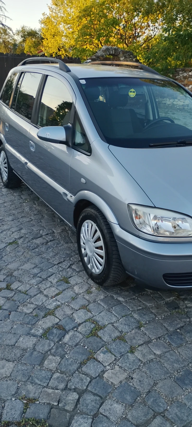 Opel Zafira 2, 0 DTI, снимка 11 - Автомобили и джипове - 52736236