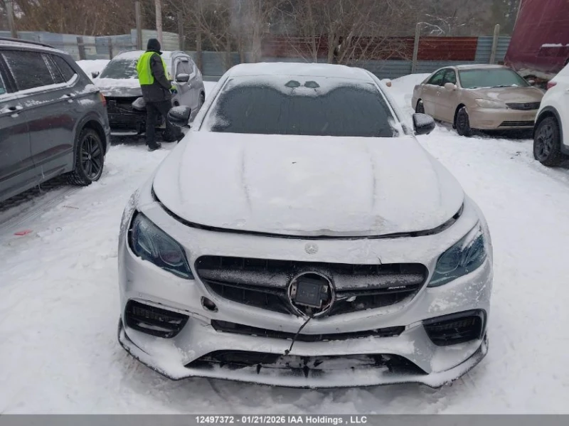 Mercedes-Benz E 63 AMG S* AMBIENT* ОБДУХ* HEADUP* , снимка 4 - Автомобили и джипове - 53330535