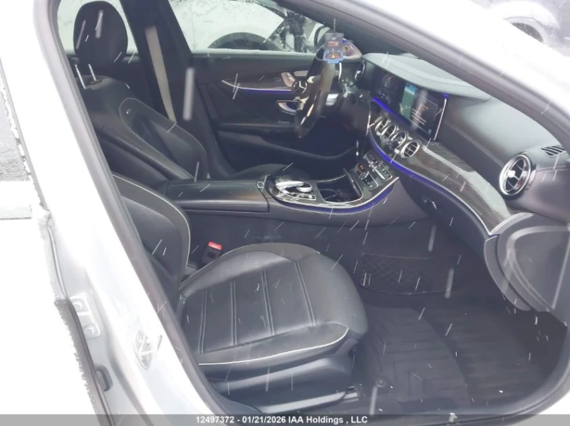 Mercedes-Benz E 63 AMG S* AMBIENT* ОБДУХ* HEADUP* , снимка 10 - Автомобили и джипове - 53330535