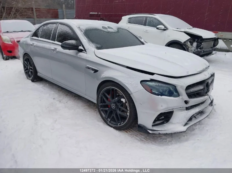 Mercedes-Benz E 63 AMG S* AMBIENT* ОБДУХ* HEADUP* 