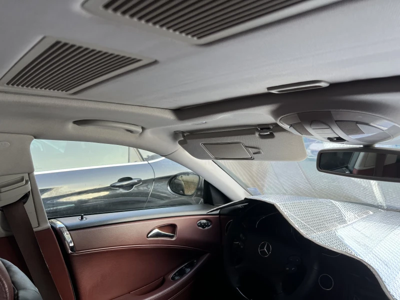 Mercedes-Benz CLS 320 AMG PACK, снимка 8 - Автомобили и джипове - 53336400