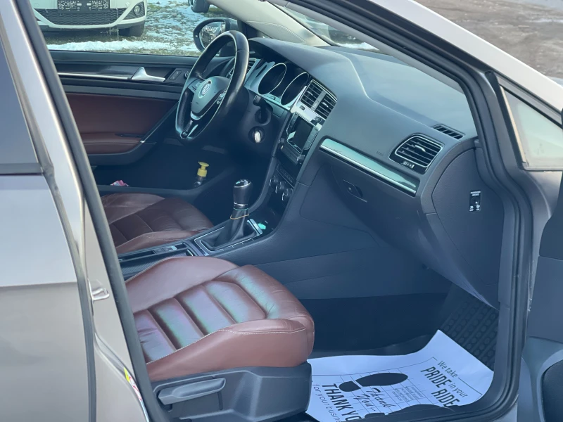 VW Golf VII 2.0TDi 4Motion, снимка 10 - Автомобили и джипове - 53569244