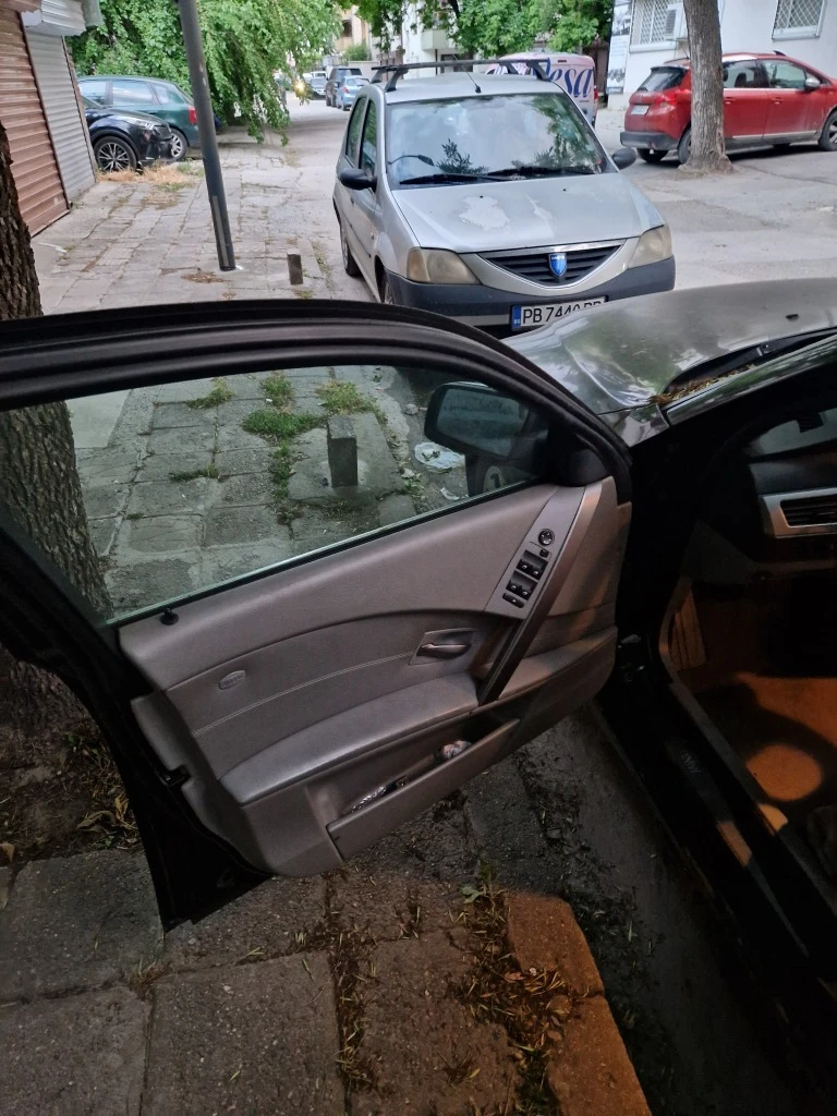 BMW 525, снимка 8 - Автомобили и джипове - 54918926
