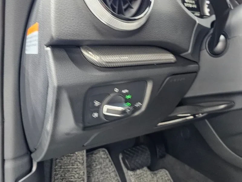 Audi A3 40 Tfsi, снимка 16 - Автомобили и джипове - 55816557