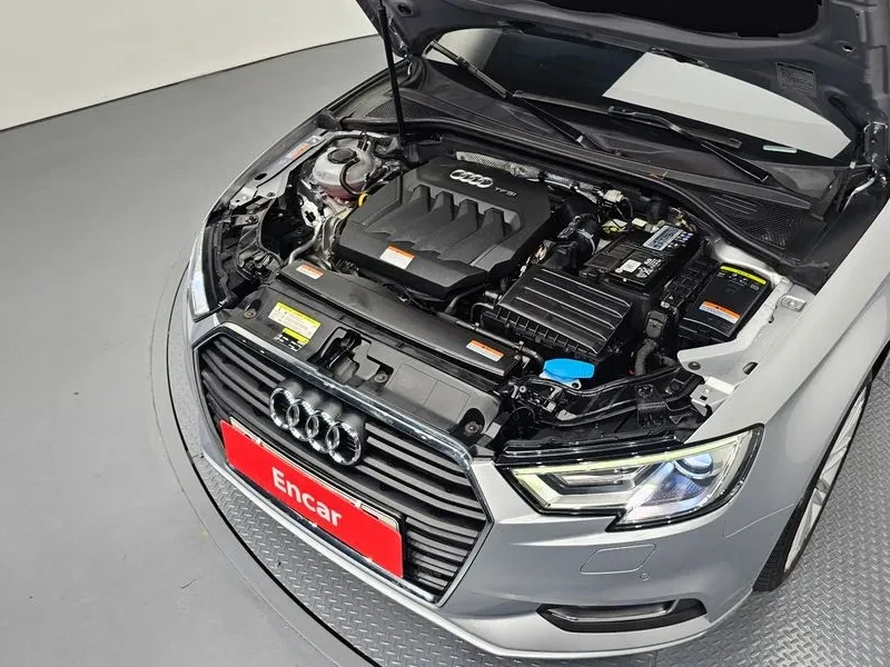 Audi A3 40 Tfsi, снимка 6 - Автомобили и джипове - 55816557