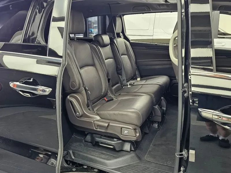 Honda Odyssey 3.5, снимка 12 - Автомобили и джипове - 56733614
