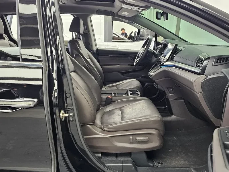 Honda Odyssey 3.5, снимка 11 - Автомобили и джипове - 56733614