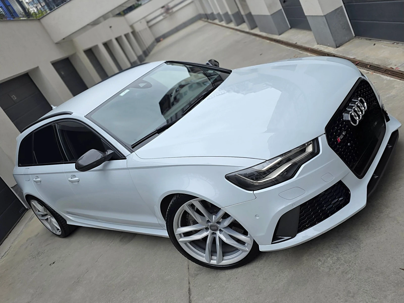 Audi Rs6 Audi RS6 CERAMIC* CARBON* CAM360* ASSIST+ * FULL L - изображение 6