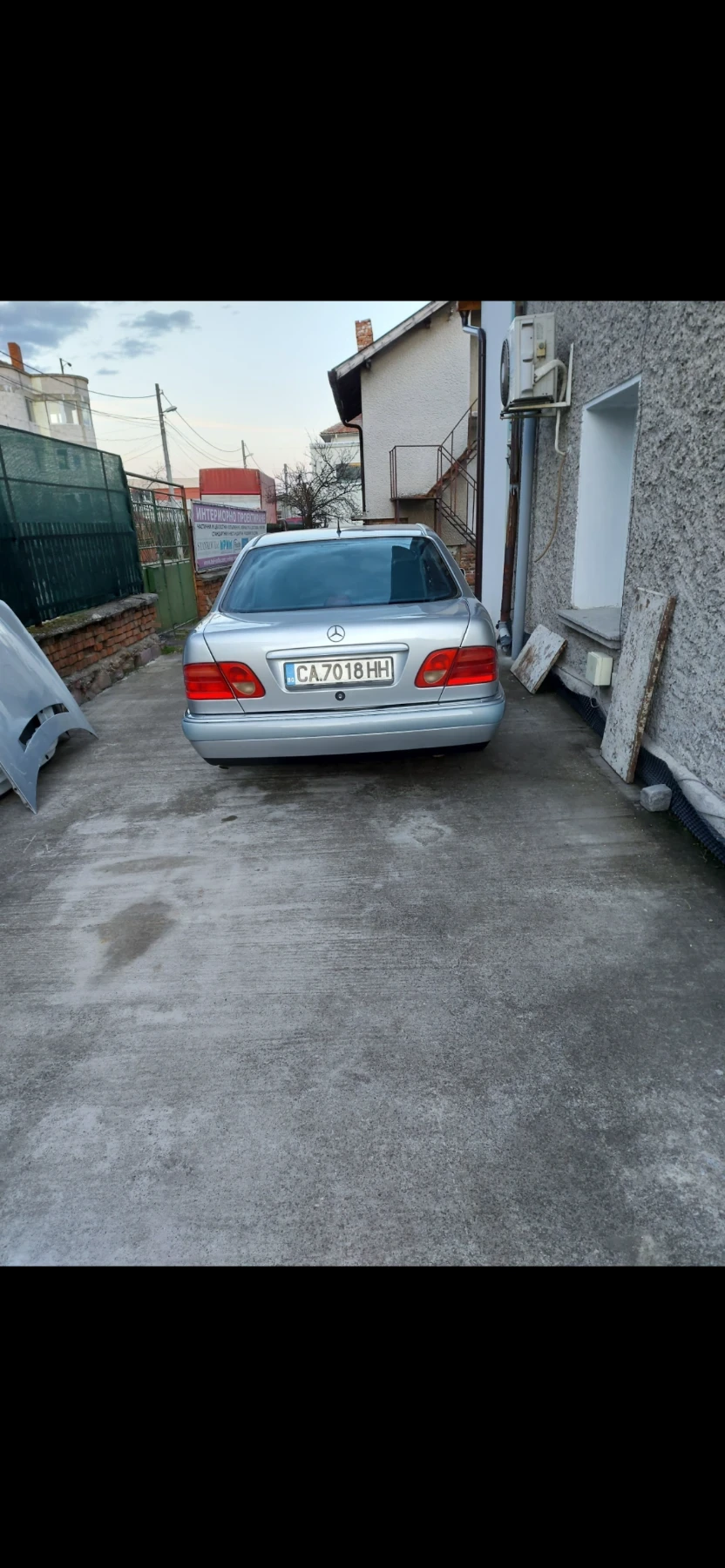 Mercedes-Benz E 200 Avangarde - изображение 2