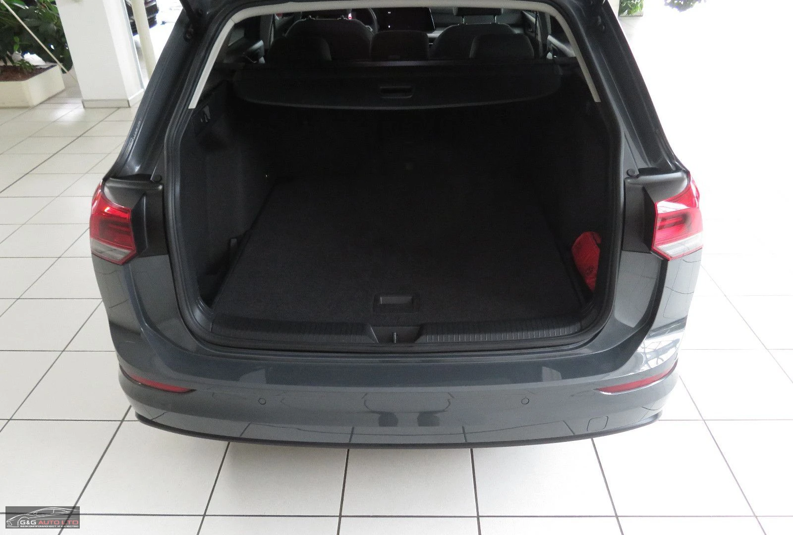 VW Golf VIII/116HP/VARIANT/LIFE/VITUAL/NAVI/LED/CAM/393v - изображение 9