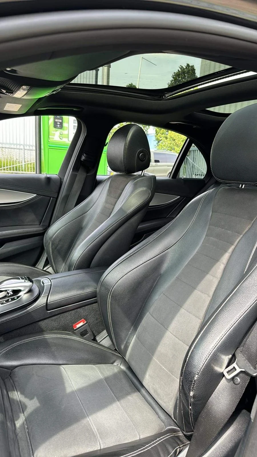 Mercedes-Benz E 220  - изображение 3