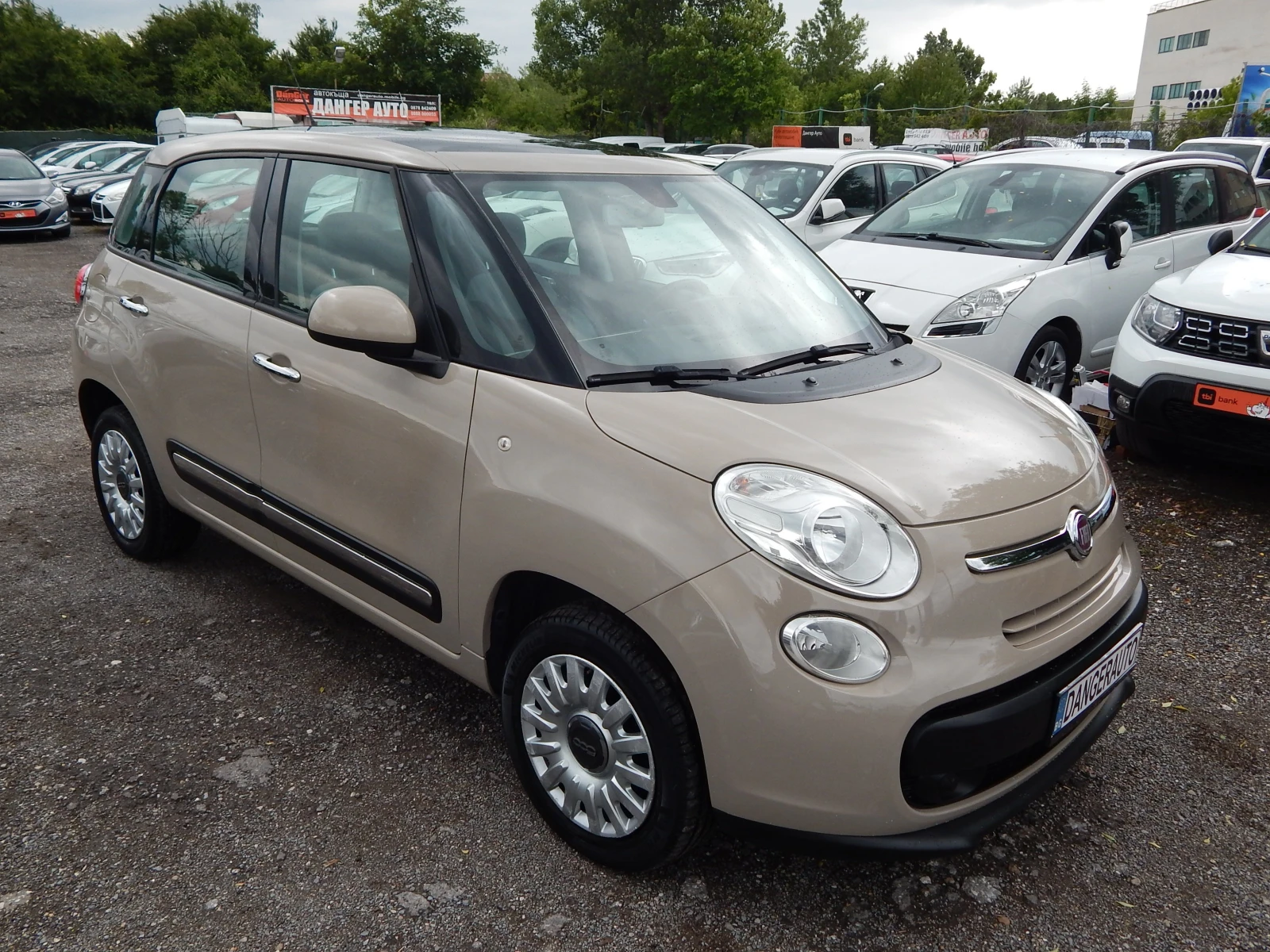 Fiat 500L * БЕНЗИН-МЕТАН*  - изображение 3