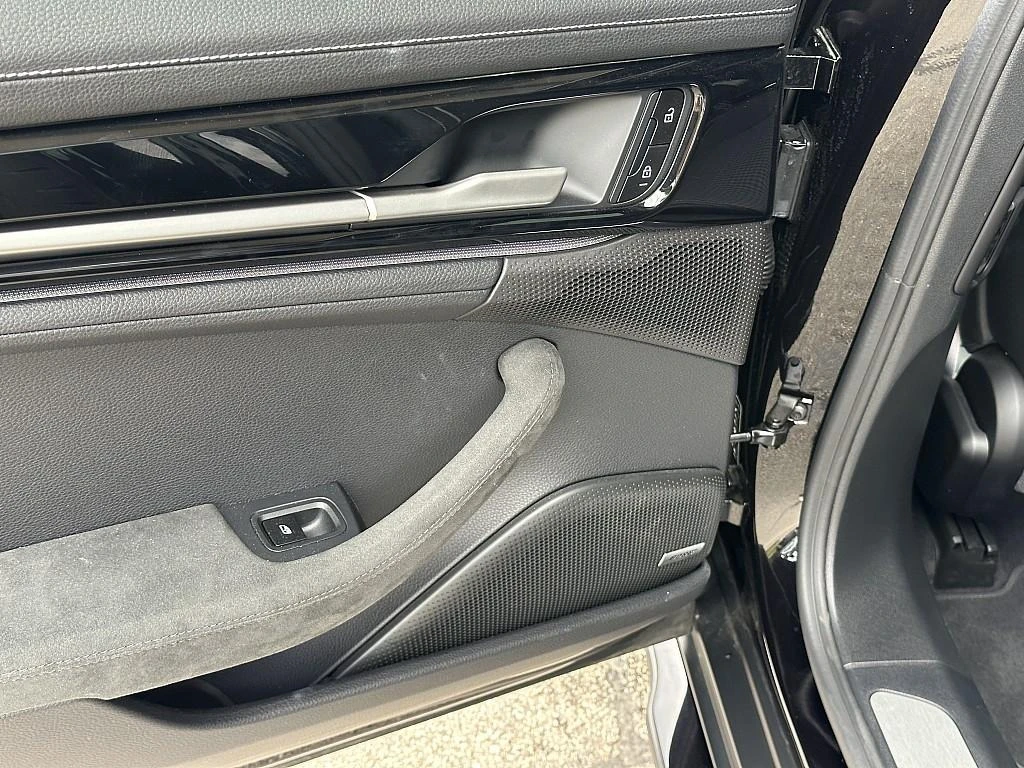 Porsche Panamera 4S E-HYBRID/FACELIFT/SPORT DESIGN/BOSE/MATRIX/PANO - изображение 8