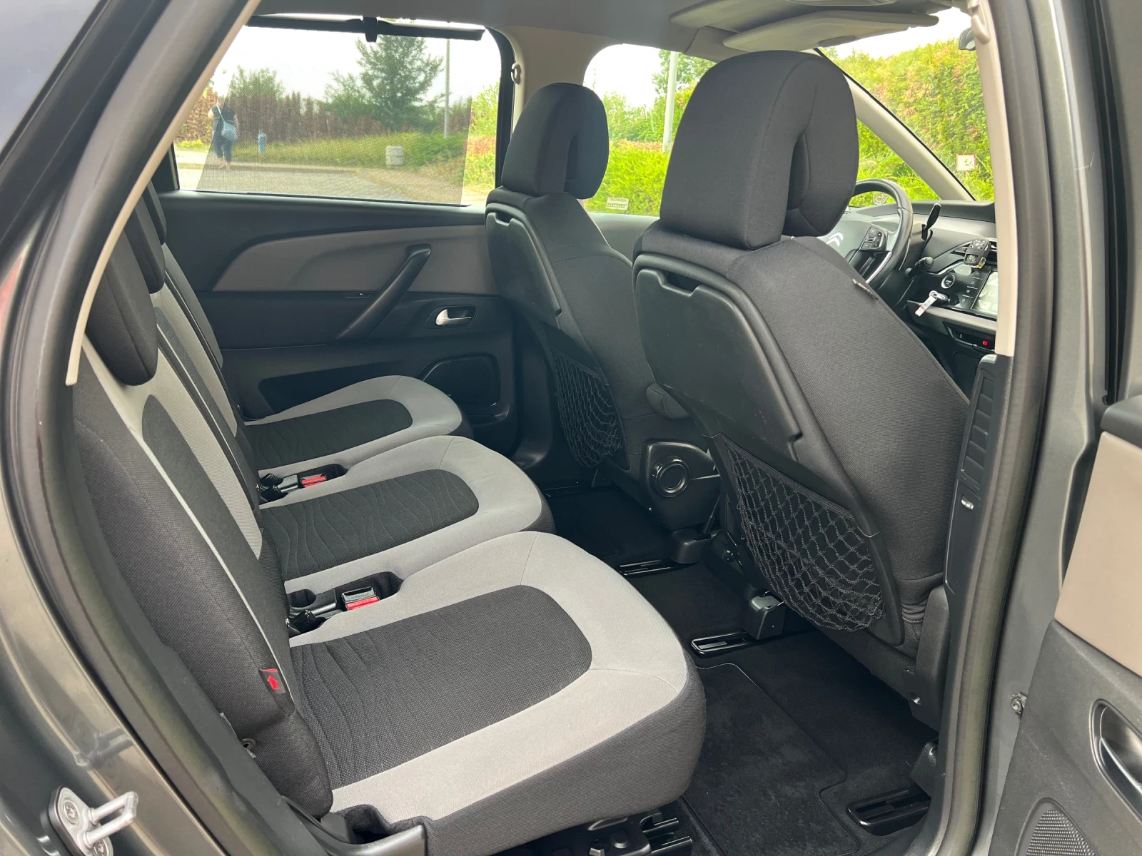 Citroen C4 Picasso 1.6HDI      280  | Mobile.bg   13