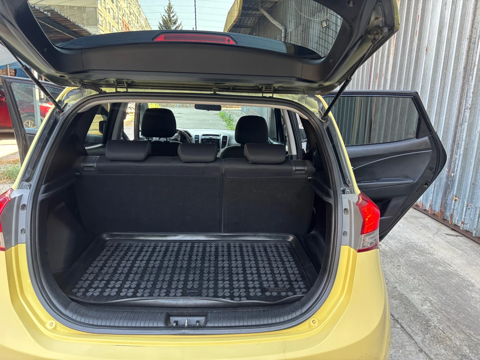 Hyundai Ix20  - изображение 9