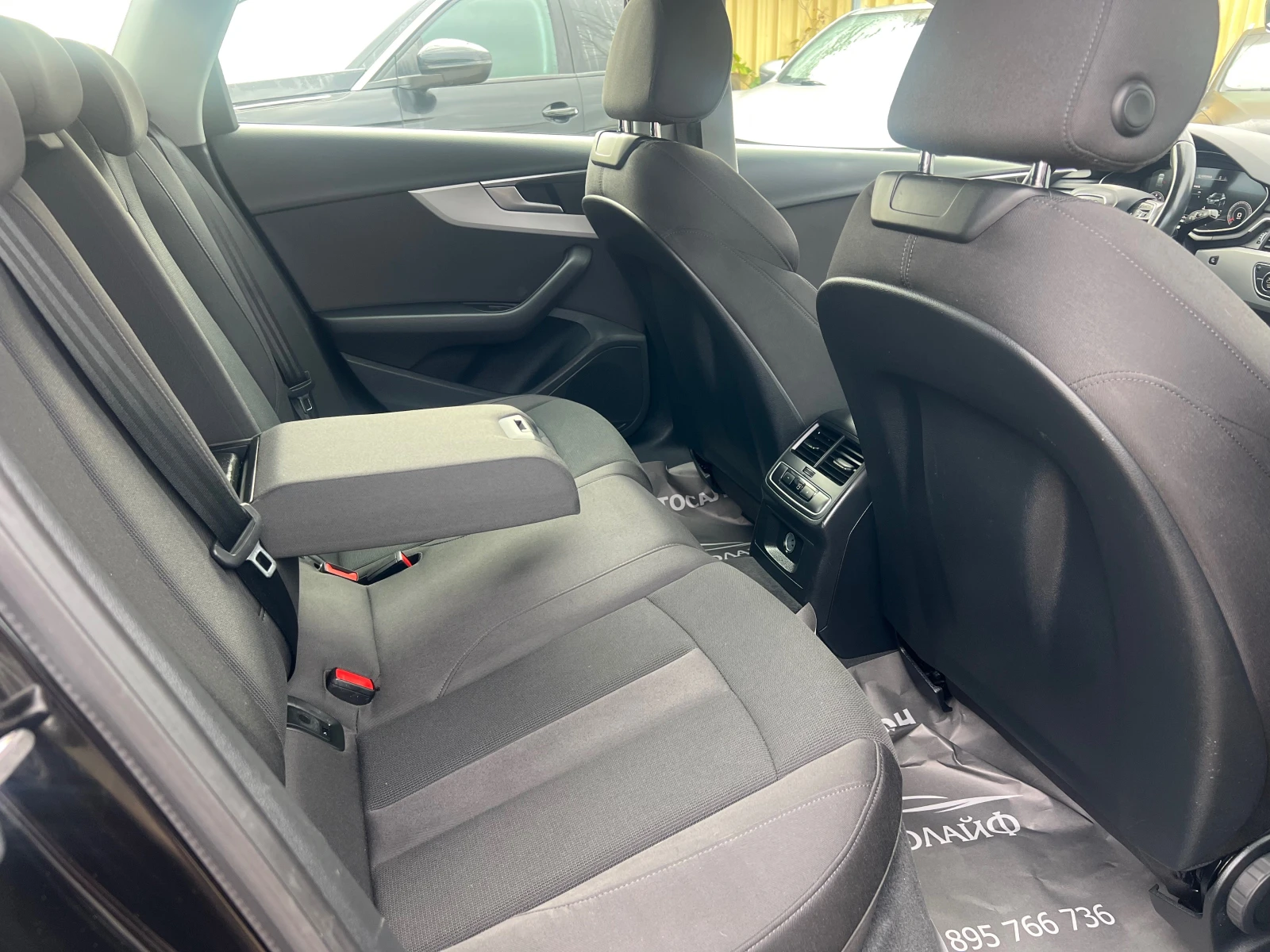 Audi A4 Sline 2.0TDI-204 DIGITAL COCKPIT DISTR. | Mobile.bg   13