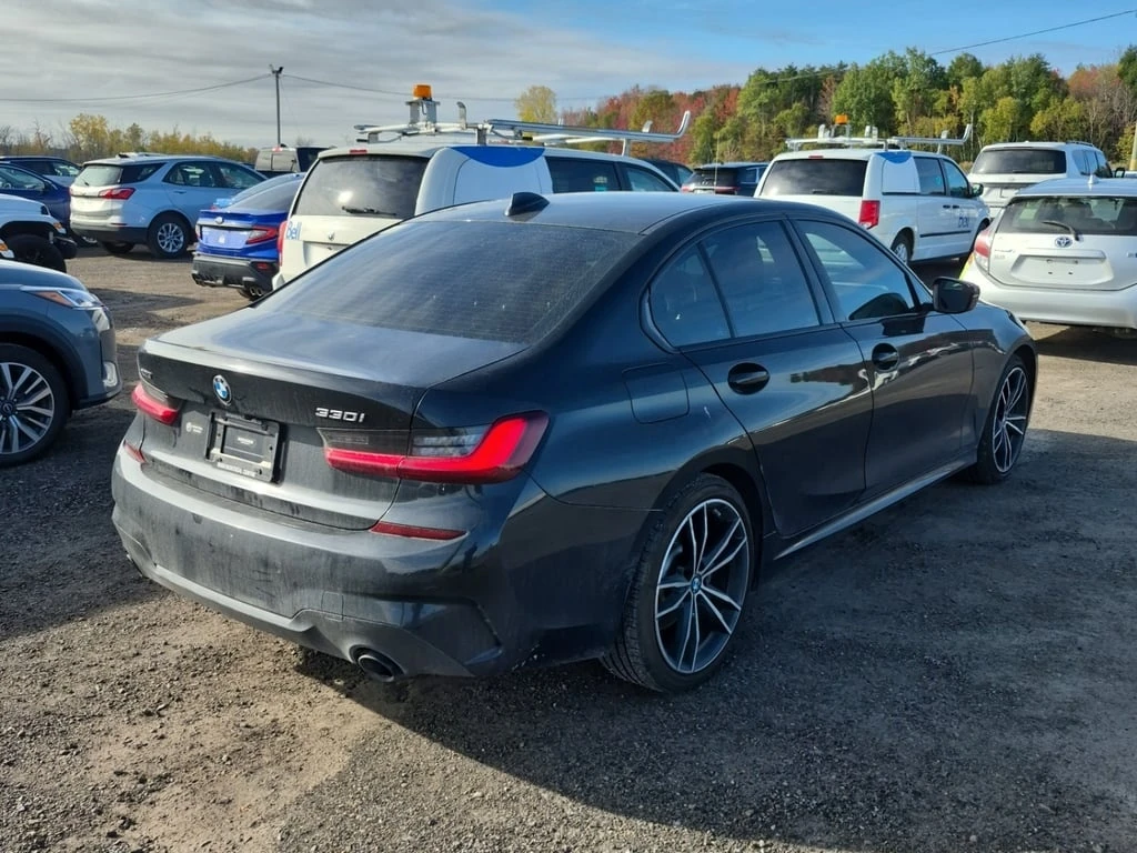 BMW 330 * 330I XDRIVE * CARFAX * ЦЕНА ДО БЪЛГАРИЯ - изображение 3