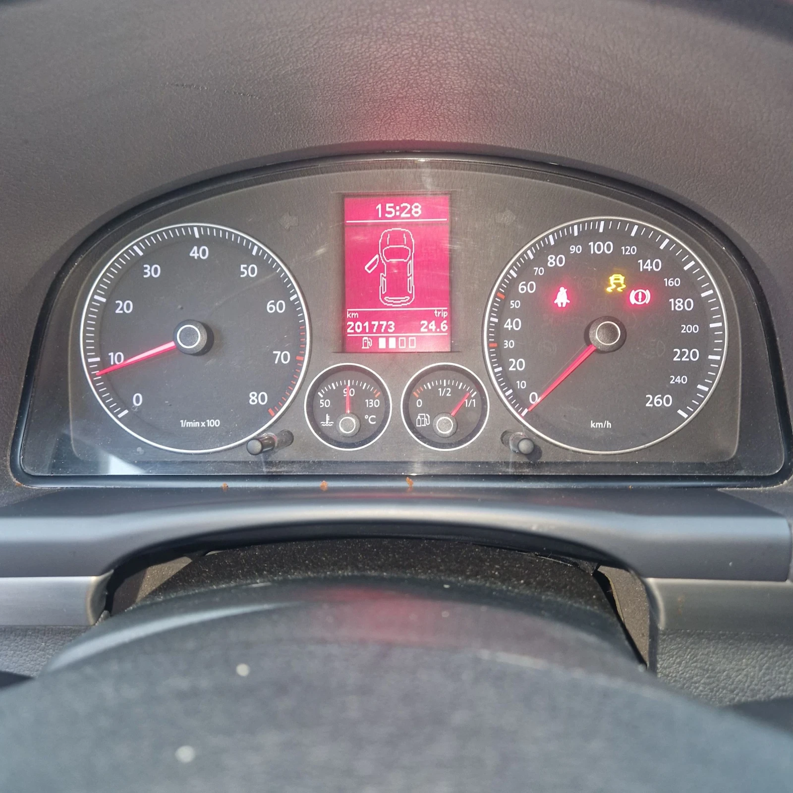 VW Touran 2, 0i безин/метан Швейцария - изображение 10