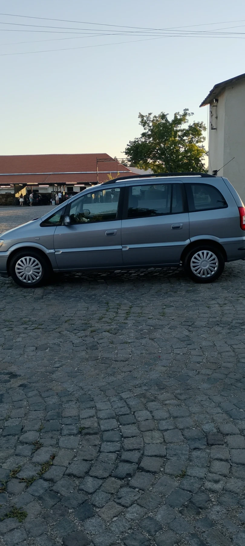 Opel Zafira 2, 0 DTI - изображение 4