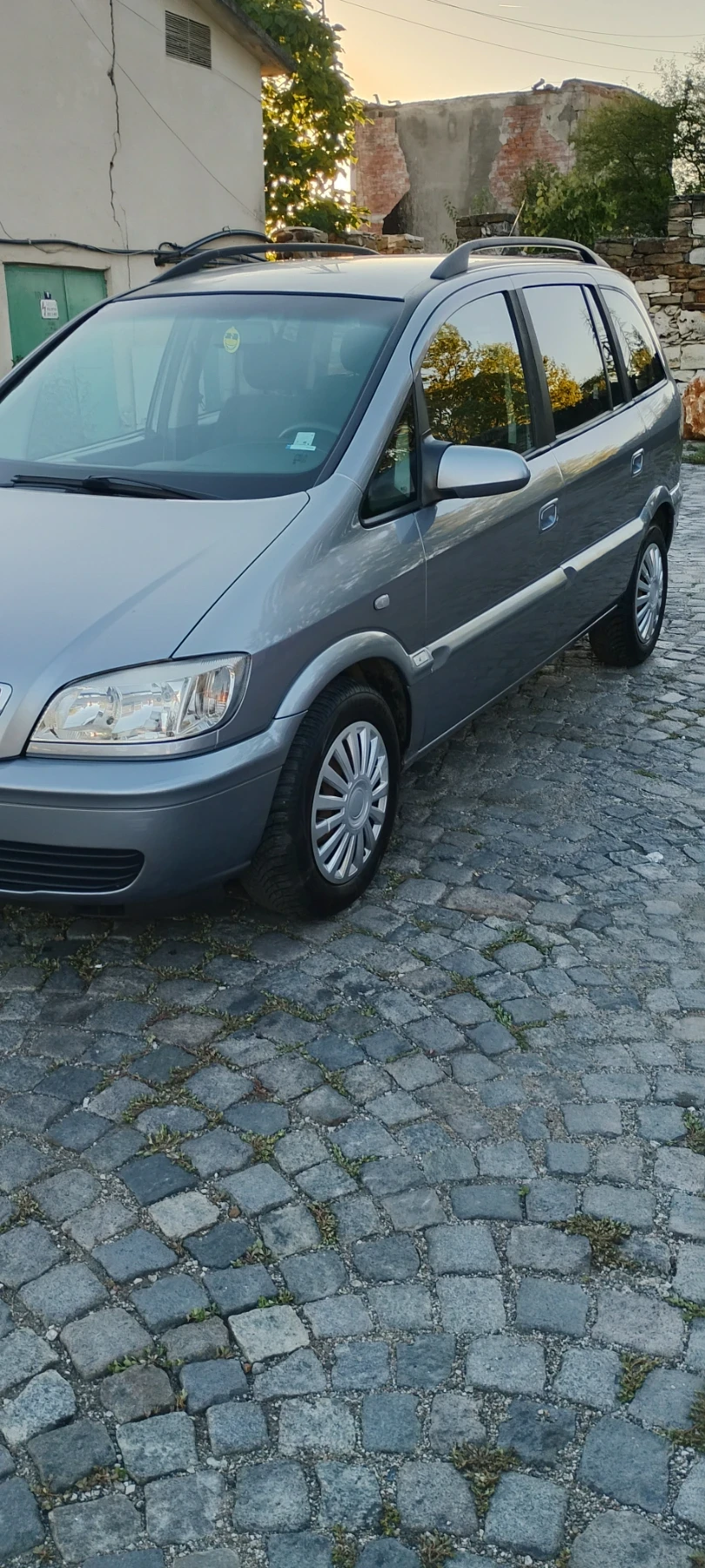 Opel Zafira 2, 0 DTI - изображение 8