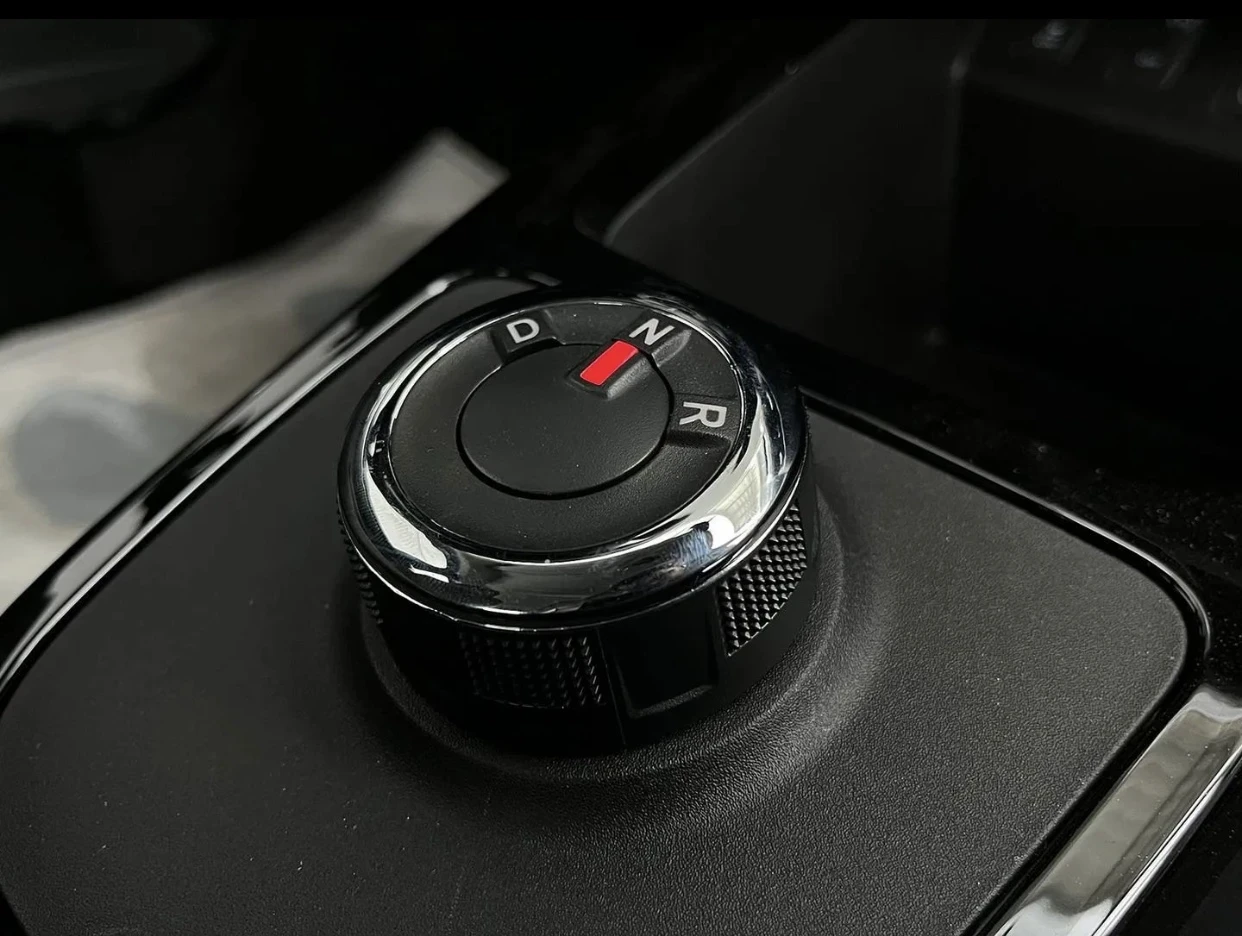 Dacia Spring Comfort Plus 26000км 2023г - изображение 9