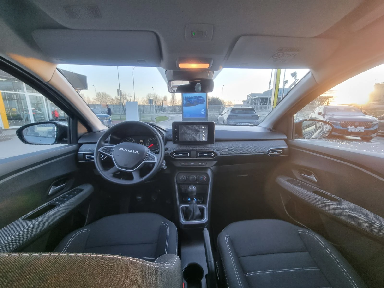 Dacia Jogger Expression 7 ECO-G 100 | Mobile.bg � ����������� 10