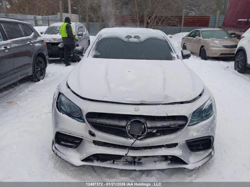 Mercedes-Benz E 63 AMG S* AMBIENT* ОБДУХ* HEADUP*  - изображение 4