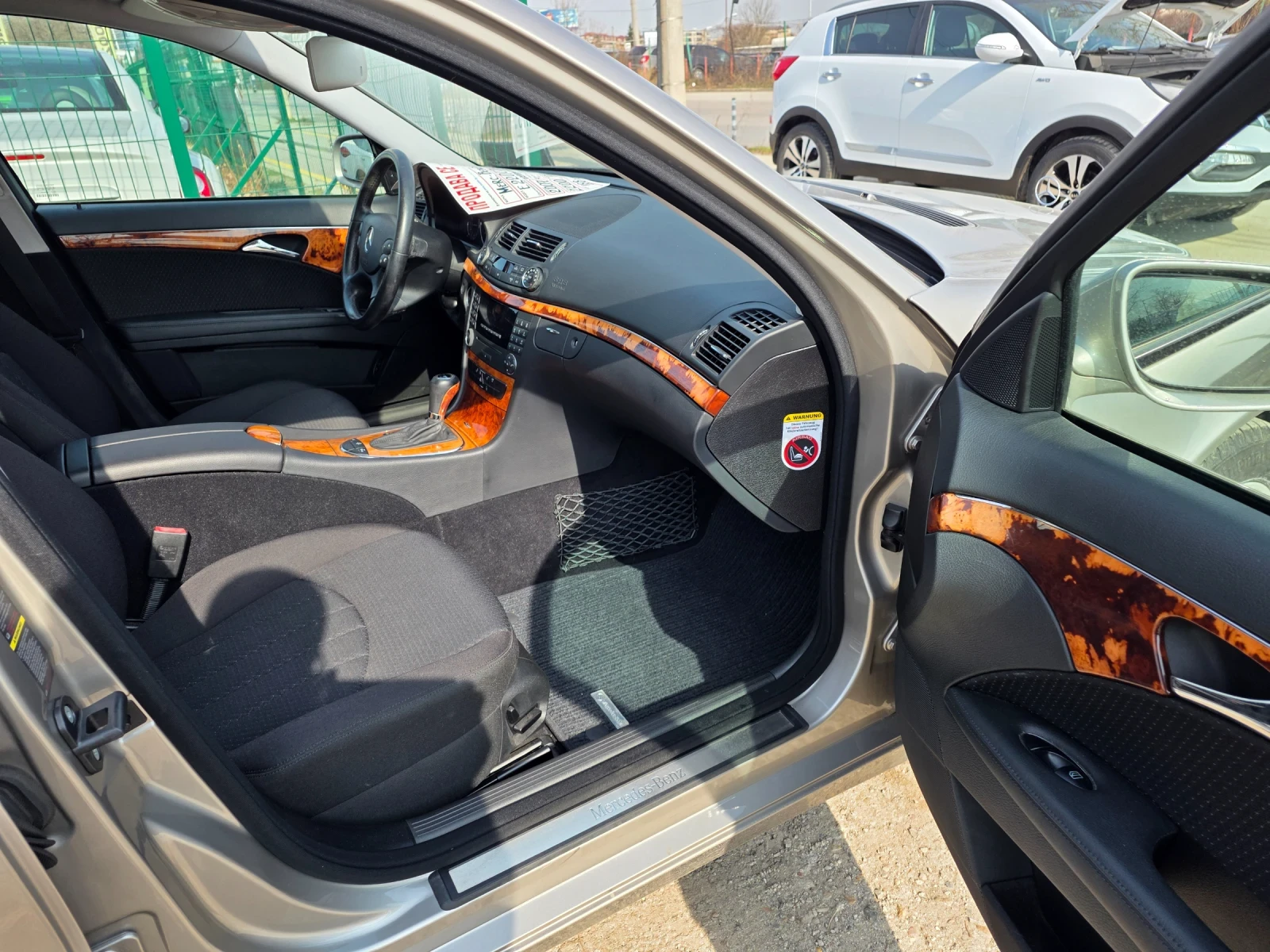 Mercedes-Benz E 220 CDI EVO 188х.км ELEGANCE - КАТО НОВА!!! - изображение 8