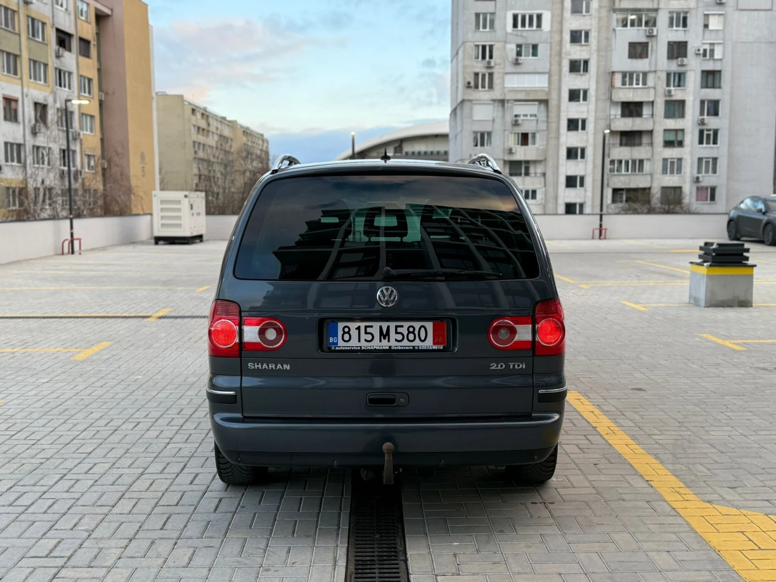 VW Sharan 2.0TDI 8P, снимка 8 - Автомобили и джипове - 53816362