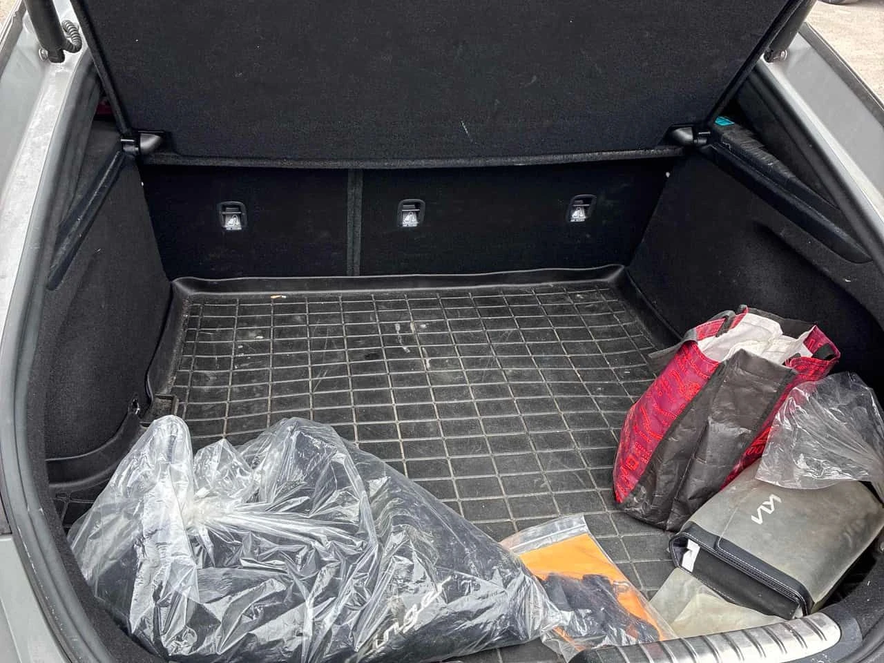 Kia Stinger  GT / 360 / КЛИП НА МОТОРА , снимка 14 - Автомобили и джипове - 54365924