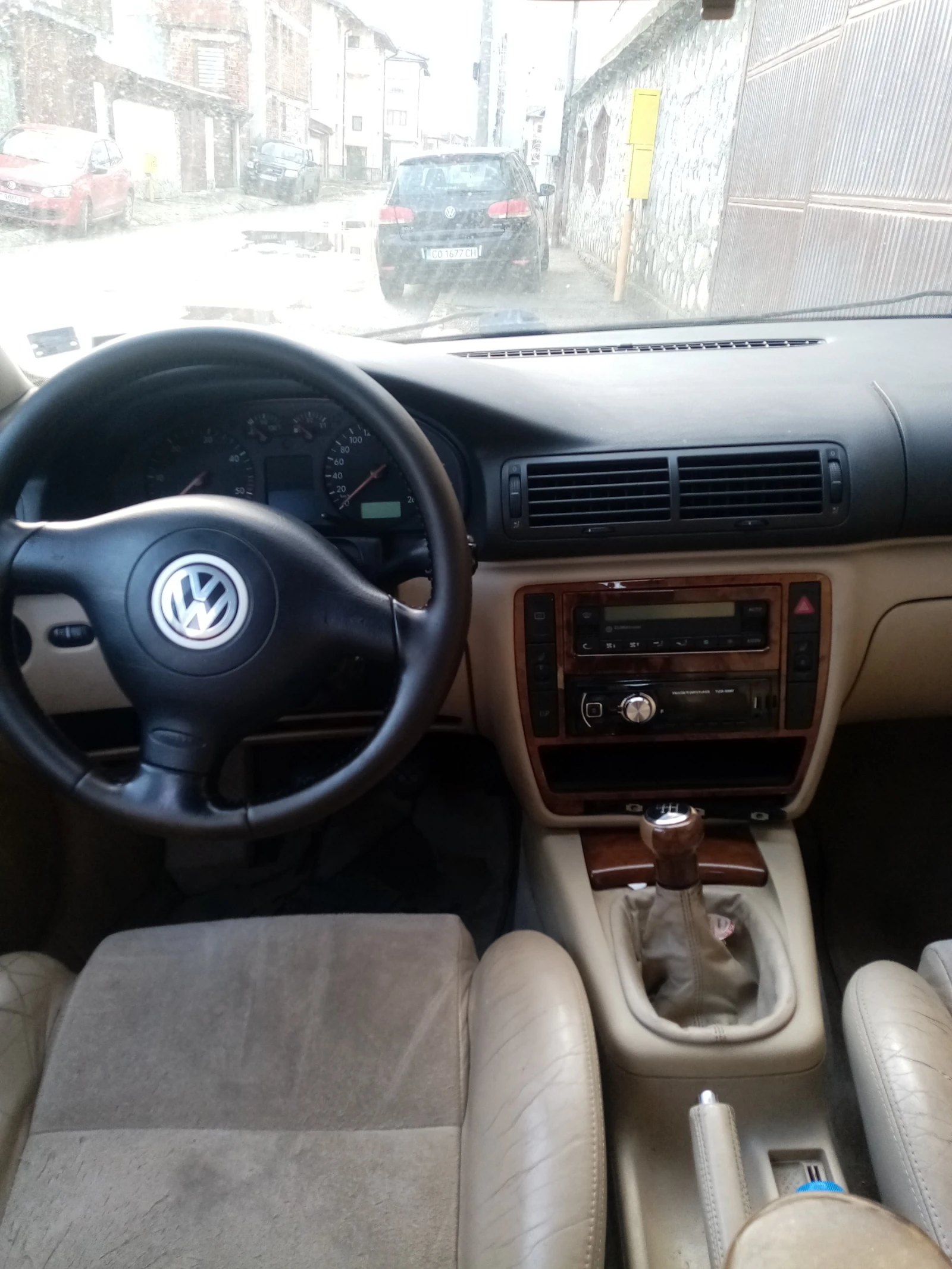 VW Passat, снимка 4 - Автомобили и джипове - 54377559