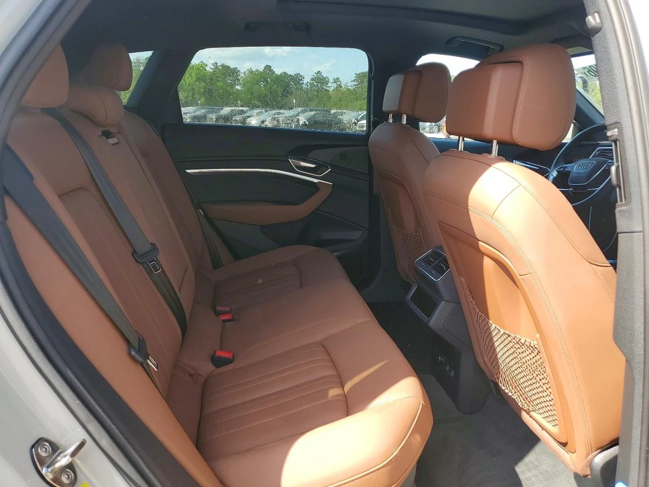 Audi E-Tron Premium Plus | Mobile.bg � ����������� 11