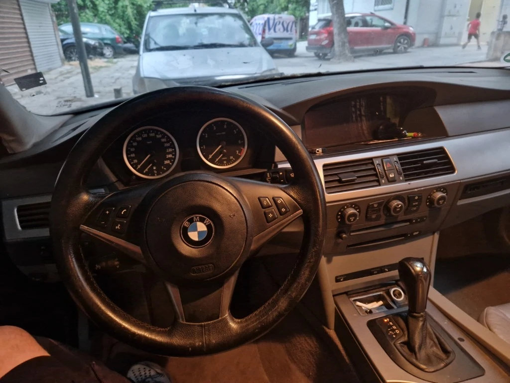 BMW 525, снимка 9 - Автомобили и джипове - 54918926