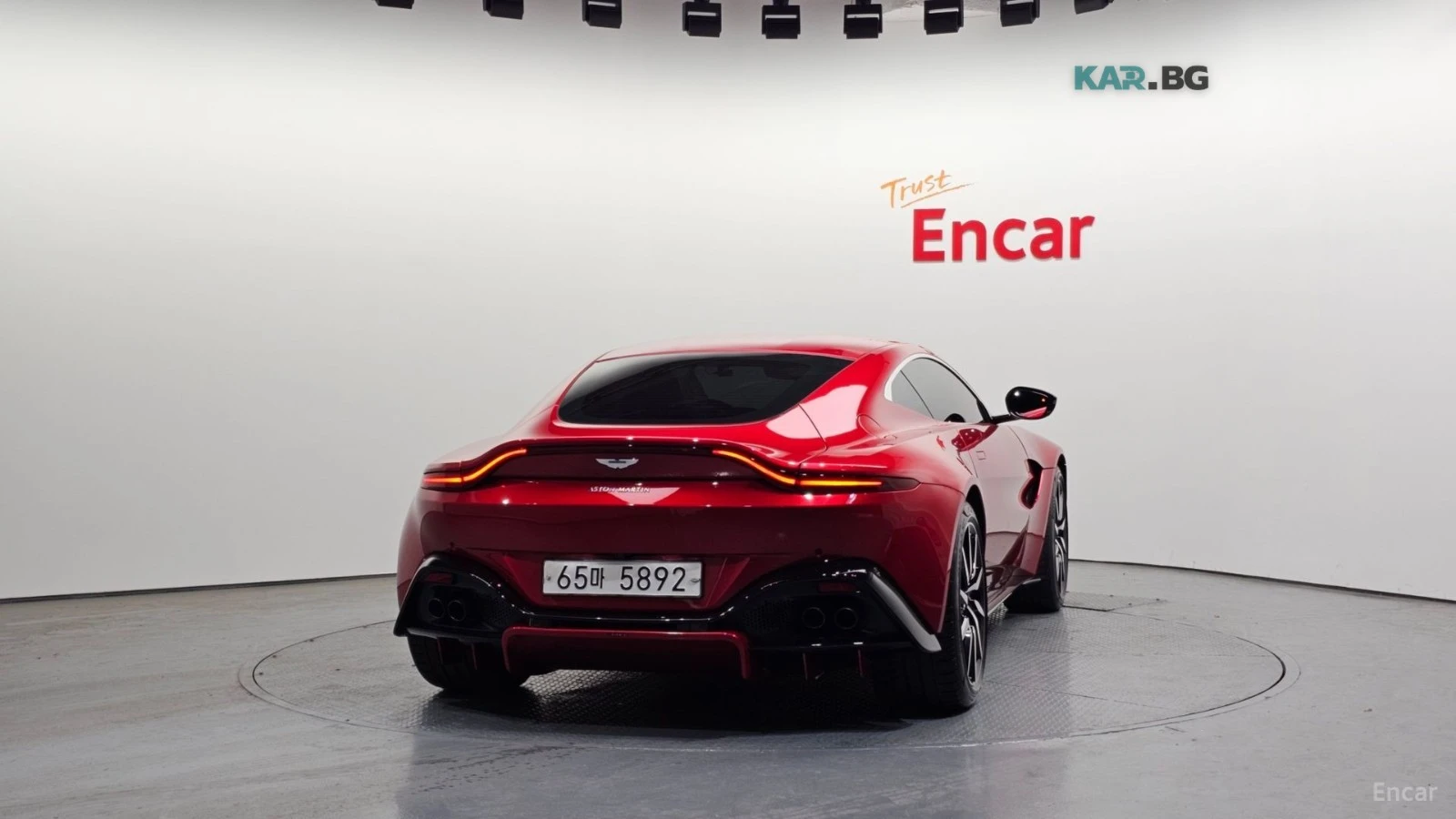 Aston Martin V8 Vantage, снимка 4 - Автомобили и джипове - 55028997